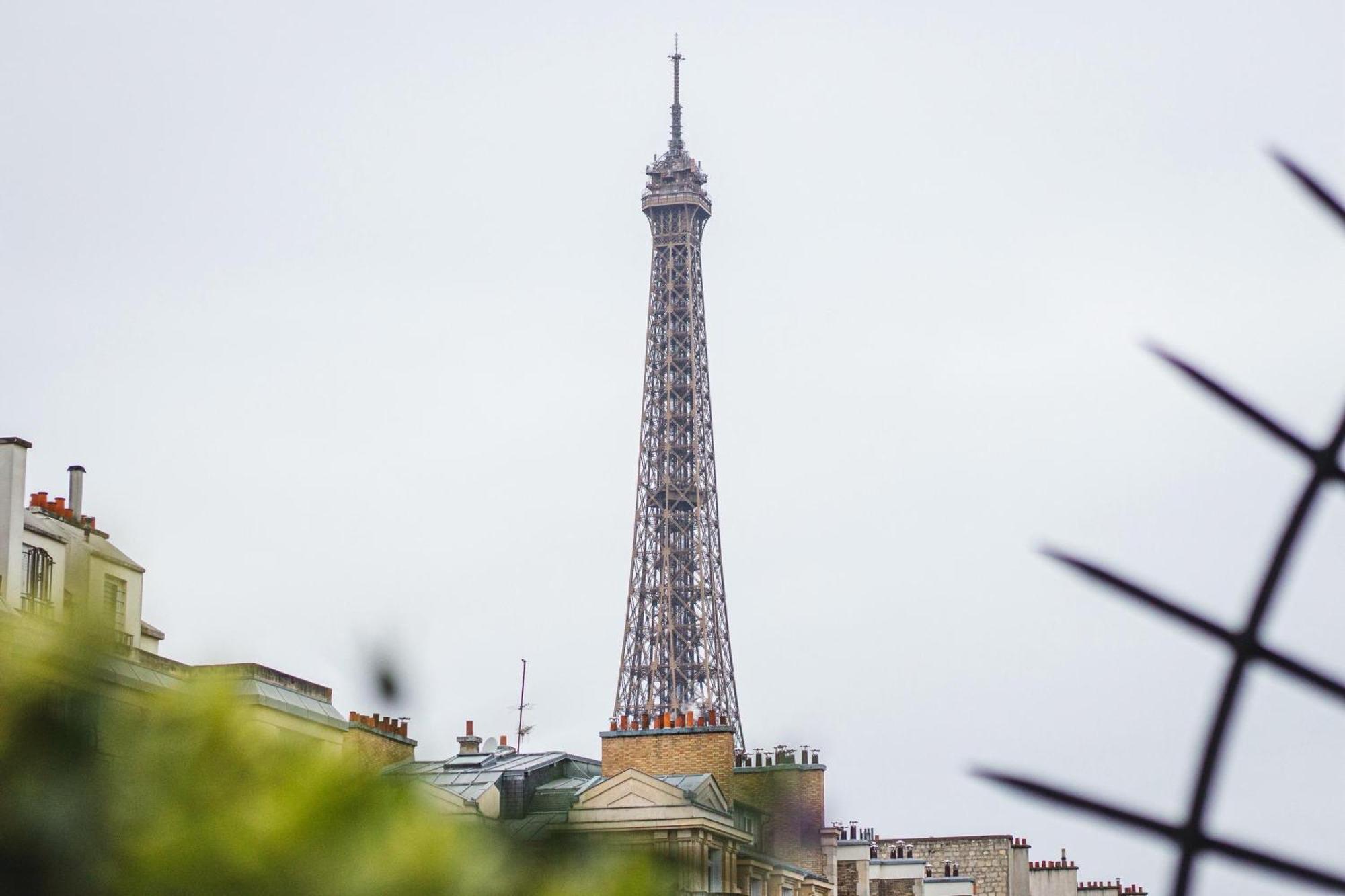 Chambre Exécutive - Vue sur Tour Eiffel